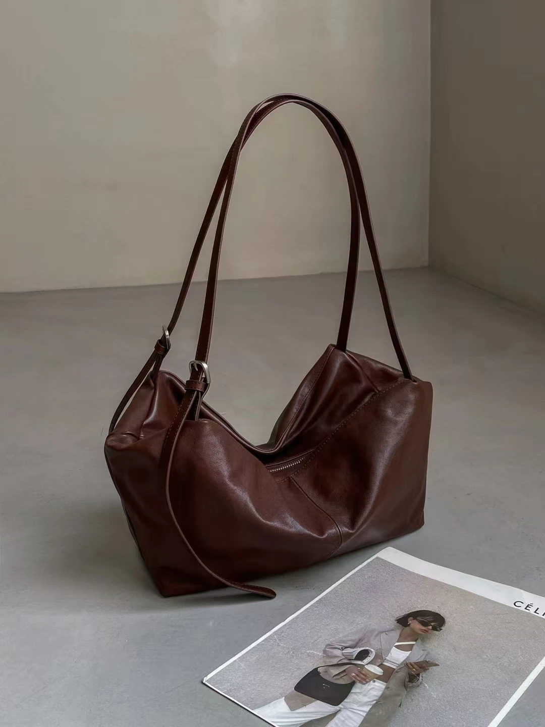 2024 New Fashionable Grain Leather High-end Tote Bag Large Capacity Single Shoulder Armpit Casual Women\'s Bag