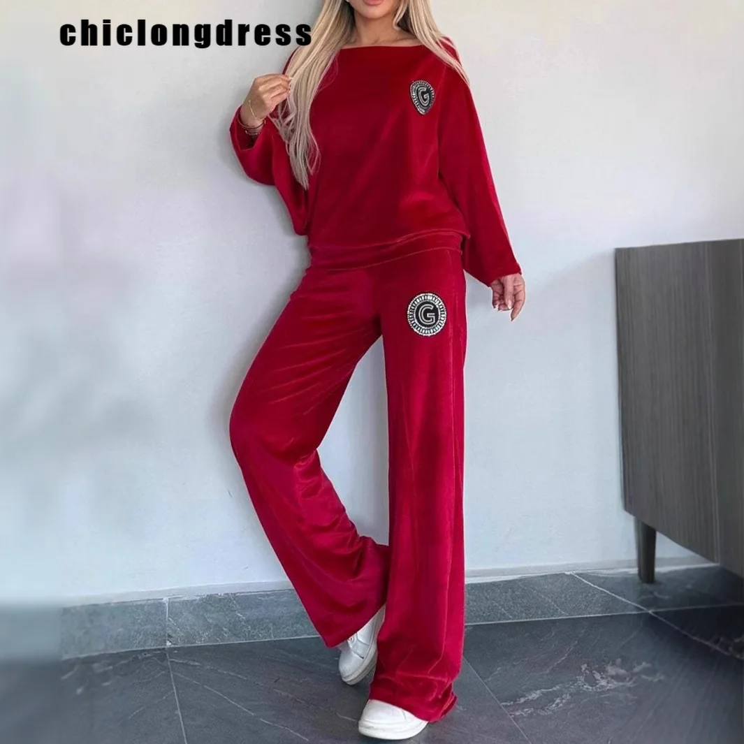 Winter Fashion Velvet Sports Style Two Piece Set Women Casual Loose Diamond Letter Pullover Sweatpants Two Piece Set Women