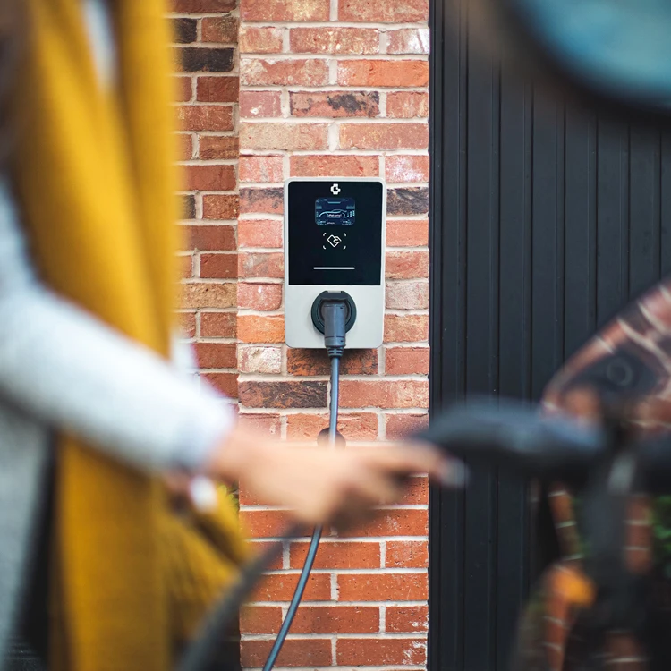 Unique Socket Charging Station Walbox 11kw EV Charger 3 Phase Car Charger Type 2