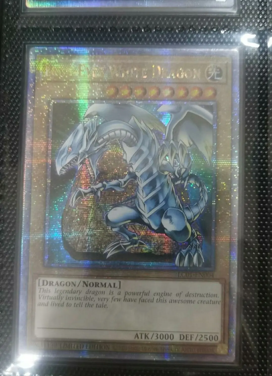 Yugioh Master Duel Monsters LC01-EN004 Blue Eyes White Dragon 25th Quarter Century Secret English TCG Collection Mint Card