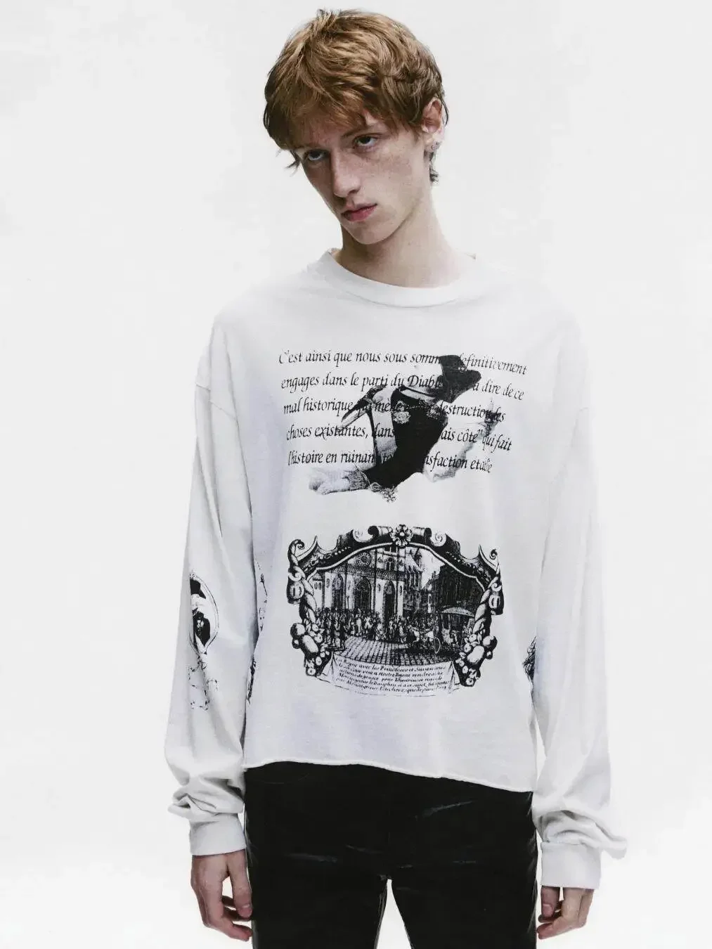 Napoleon letter carriage boxy curled T-shirt
