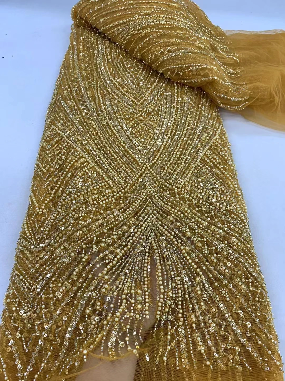 Hot Sale African Heavy Beaded Lace Fabric 5 Yards High Quality Nigerian Sequins Groom Fabric Material For Wedding Party Dress