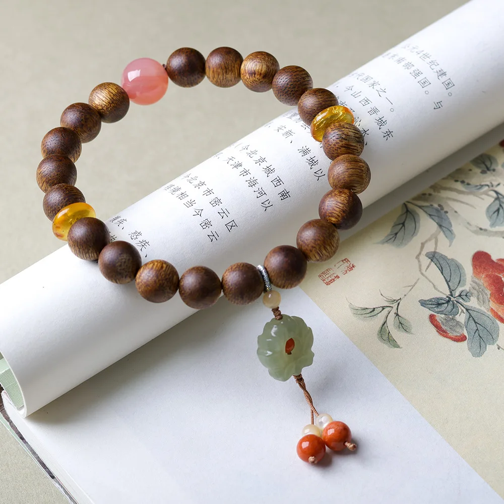 

Original Green Agarwood Bracelet Hetian Jade Lotus New Chinese Style Southern Red Agate Beaded Bracelet Gifts