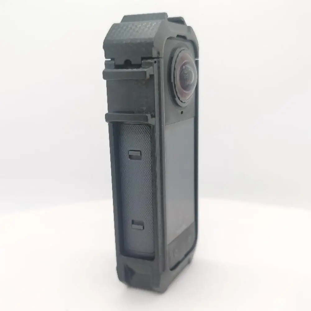 

Protective Case for Insta360 X5 Accessories Frame Cage for Insta360 X5 Anti-Scratch Housing Shell Guard 1/4" Threads J3E9