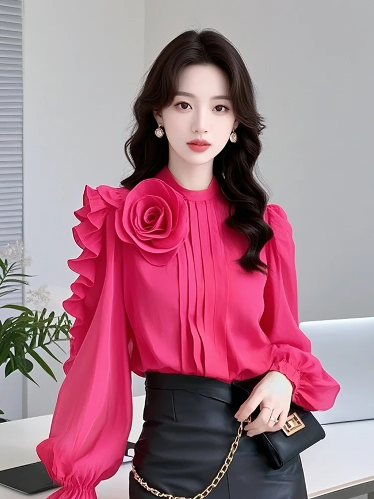 Französisches einzigartiges und schönes Design Sense Nischenoberteil High Sense Rose Red Dreidimensionales Rosenhemd Damen Frühling TT1052