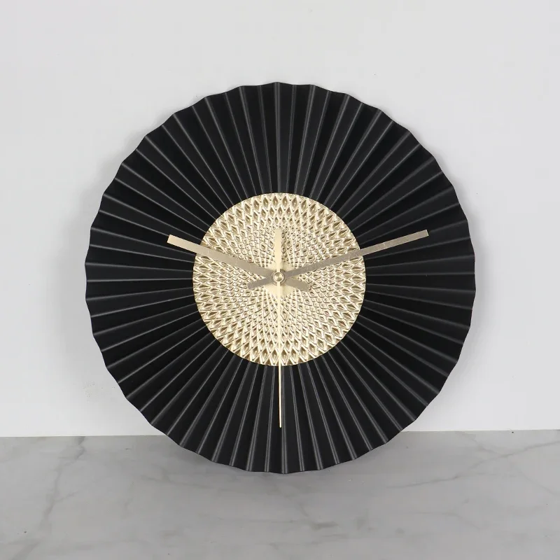 

Vintage Round Wall Clock Antique Creative Fashion Gold Clock Study Room Kitchen Living Room Quietreloj Pared Decor Supplies