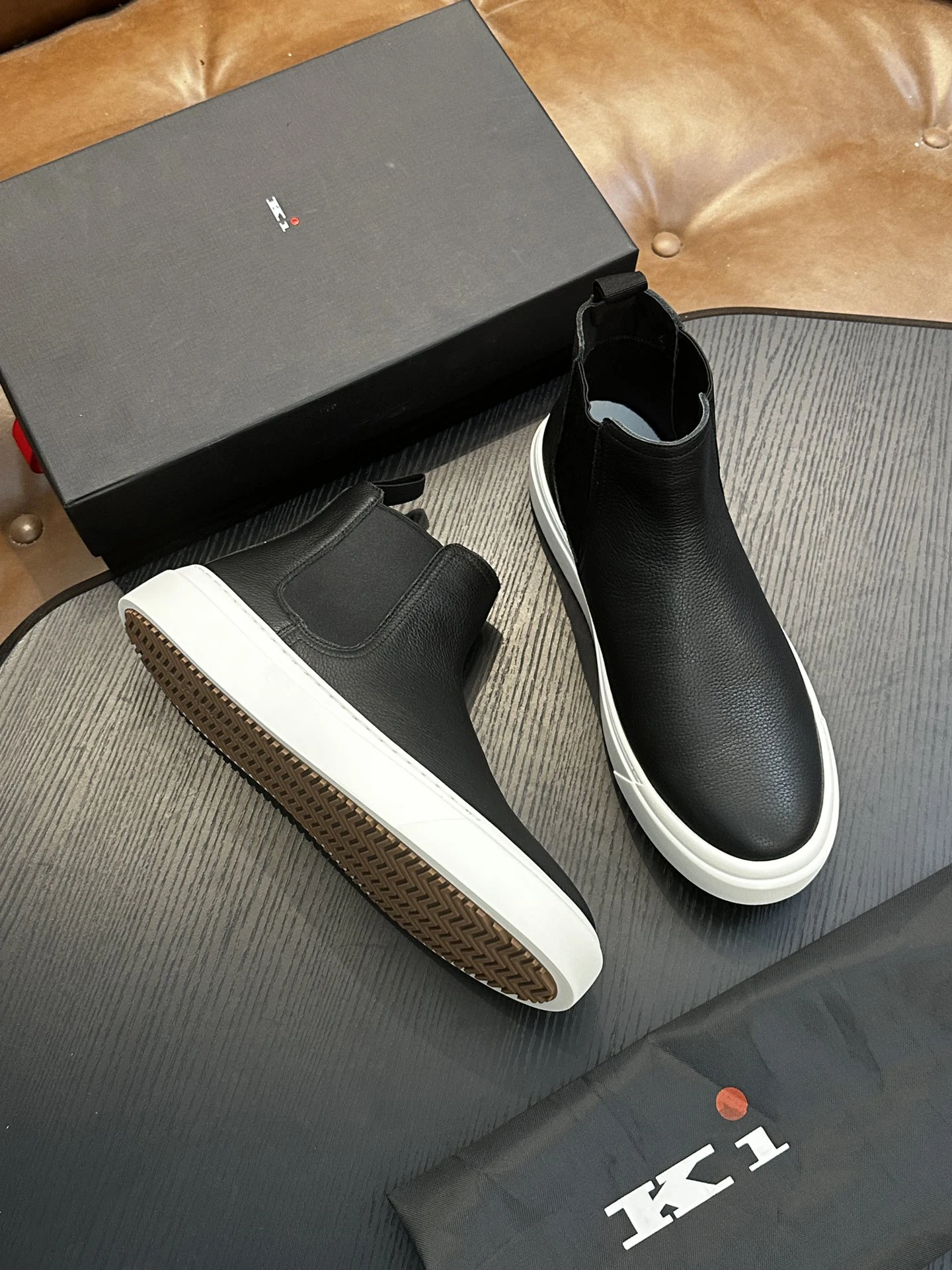 

Обувь OECHSLI из воловьей кожи, новинка 2026 года, ботильоны из натуральной кожи, высококачественные повседневные удобные ботинки для активного отдыха, мужские европейские большие размеры 38-47.