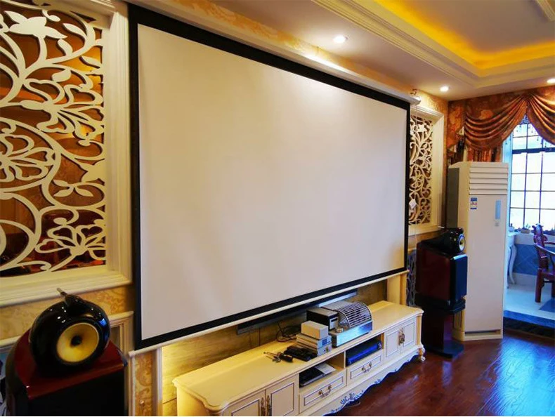 شاشة عرض مخصصة 1.2 Ultra 20 مع قماش أبيض غير لامع مزودة بمحرك وجهاز تحكم عن بعد للاستخدام المنزلي أو المكتبي