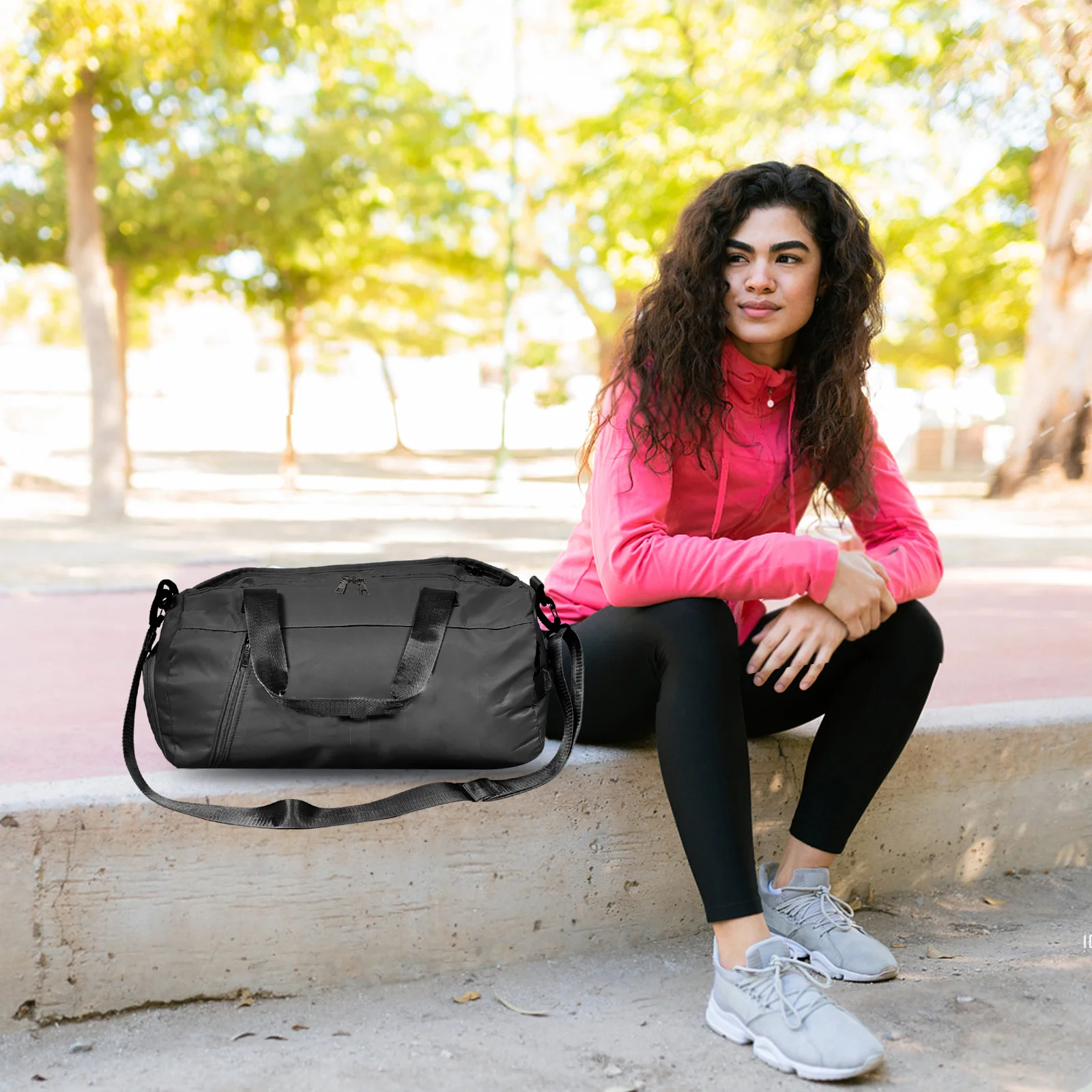 حقيبة كبيرة من القماش الخشن مقاومة للماء، حقيبة كتف أنيقة للسفر في صالة الألعاب الرياضية في عطلة نهاية الأسبوع، جيب مبلل، حقيبة رياضية للتمرين للنساء والرجال باللون الأسود