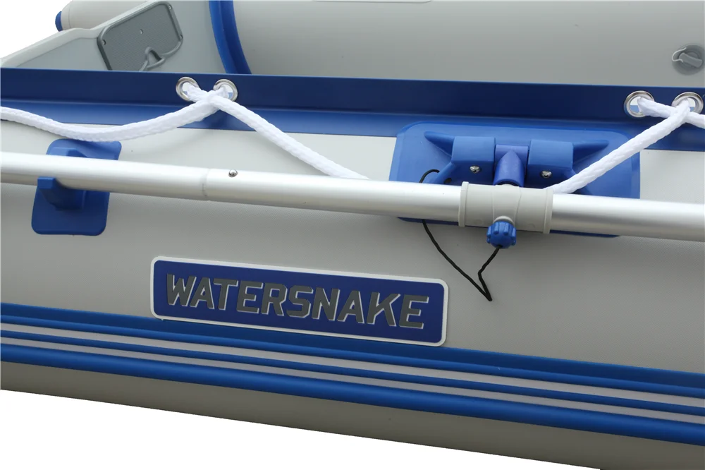 Barca in PVC con gommone a motore prodotta in Cina