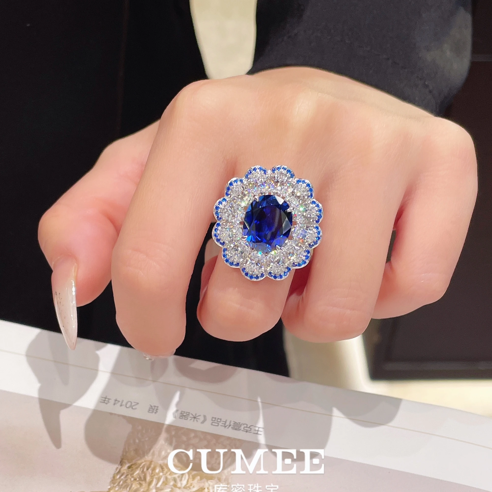 

CUMEE Новая модная юбка в китайском стиле, женское кольцо с дизайном, стильное культивированное кольцо с синтетическим сапфиром. Посеребренное Золото
