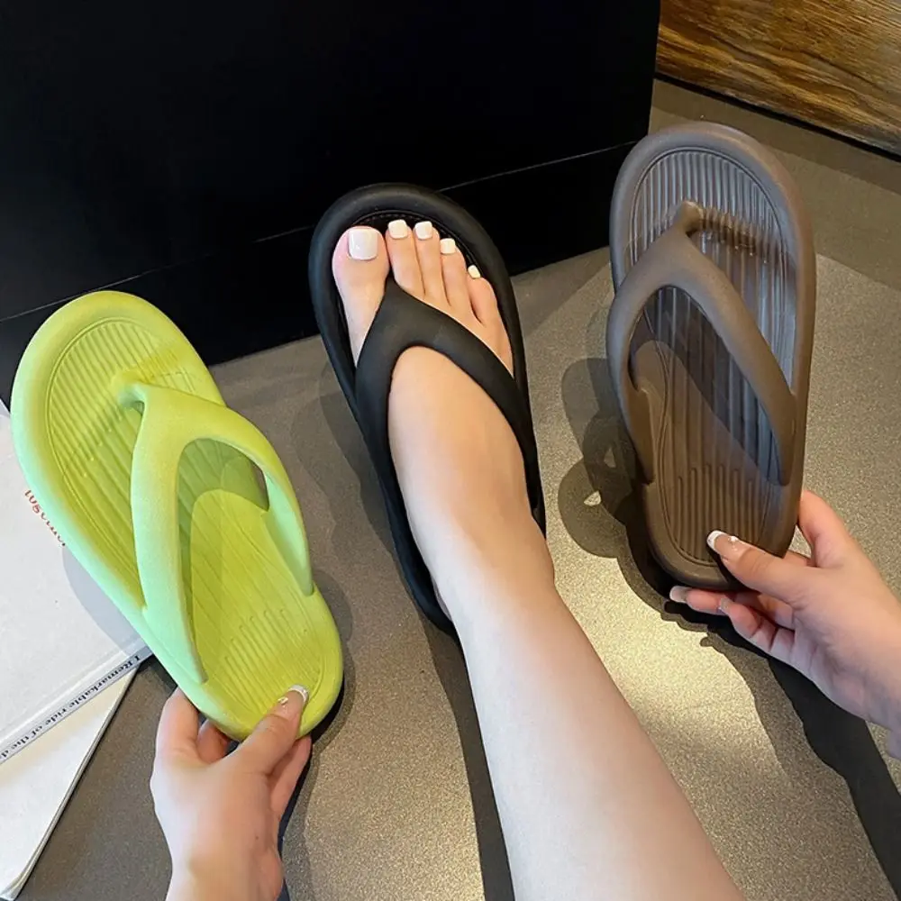 

All Match Anti Slip Men's Beach Sandals Lightweight Solid Outer Wear Shoes Beachwear PVC Platform Flip Flops Summer