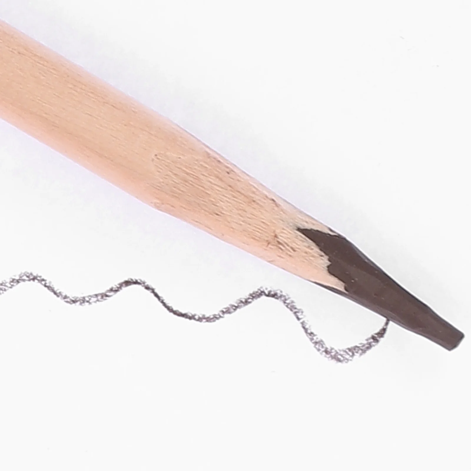 여성용 휴대용 나무 눈썹 연필 오래 지속되는 번지지 않는 눈썹 쉐이퍼 펜슬 자연스러운 마무리 메이크업 필수품