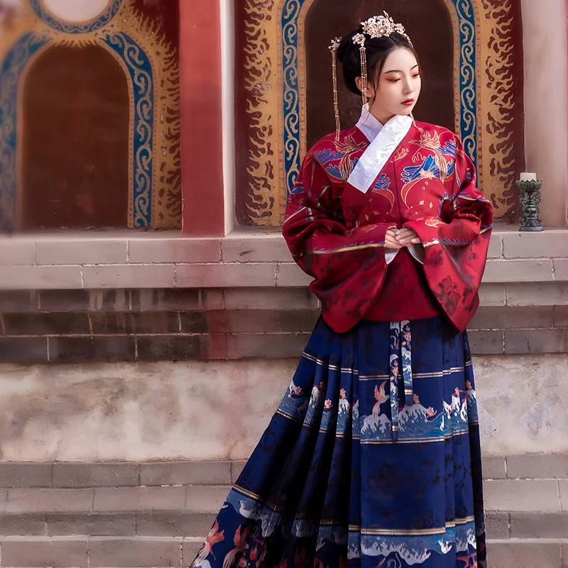 

Women's Traditional Tang Suit Set with Right Slanting One-Piece Color Blo Sle Golden Tead Embroidery Ta...