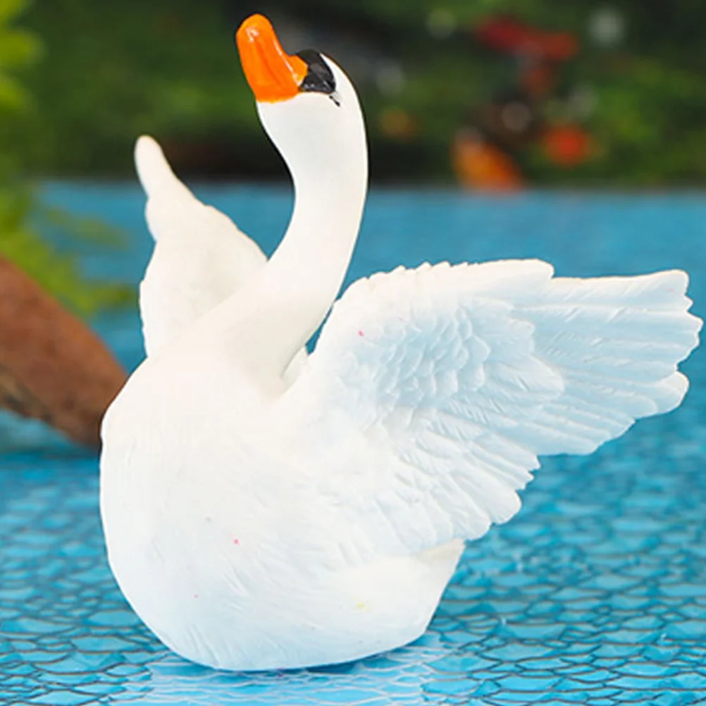 

4 Pcs Swan Ornaments Resin Statue for Garden Decor Courtyard Supplies Adorable Swan Figurine Delicate Decor