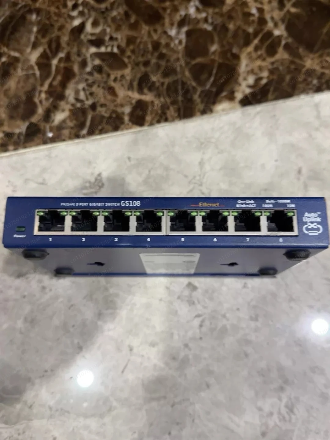 Gigabit switch GS108 V3 eight-port wired V4 GS308 network GS116E 8-port Gigabit