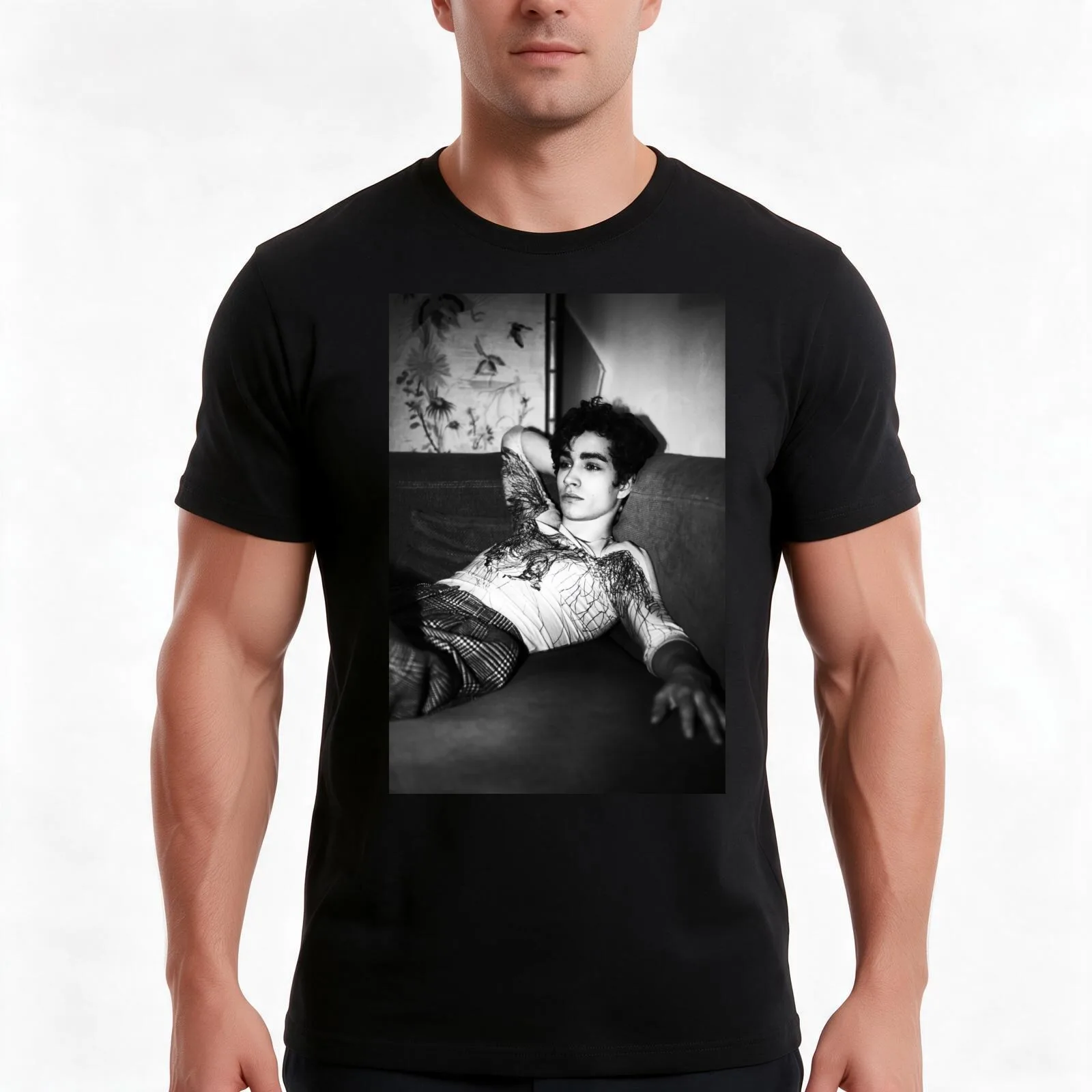 Robert Sheehan Misfits Black and White Photo T-Shirt, Summer Casual Cotton Tee, Oversized Streetwear Tops, Vintage Graphic Print