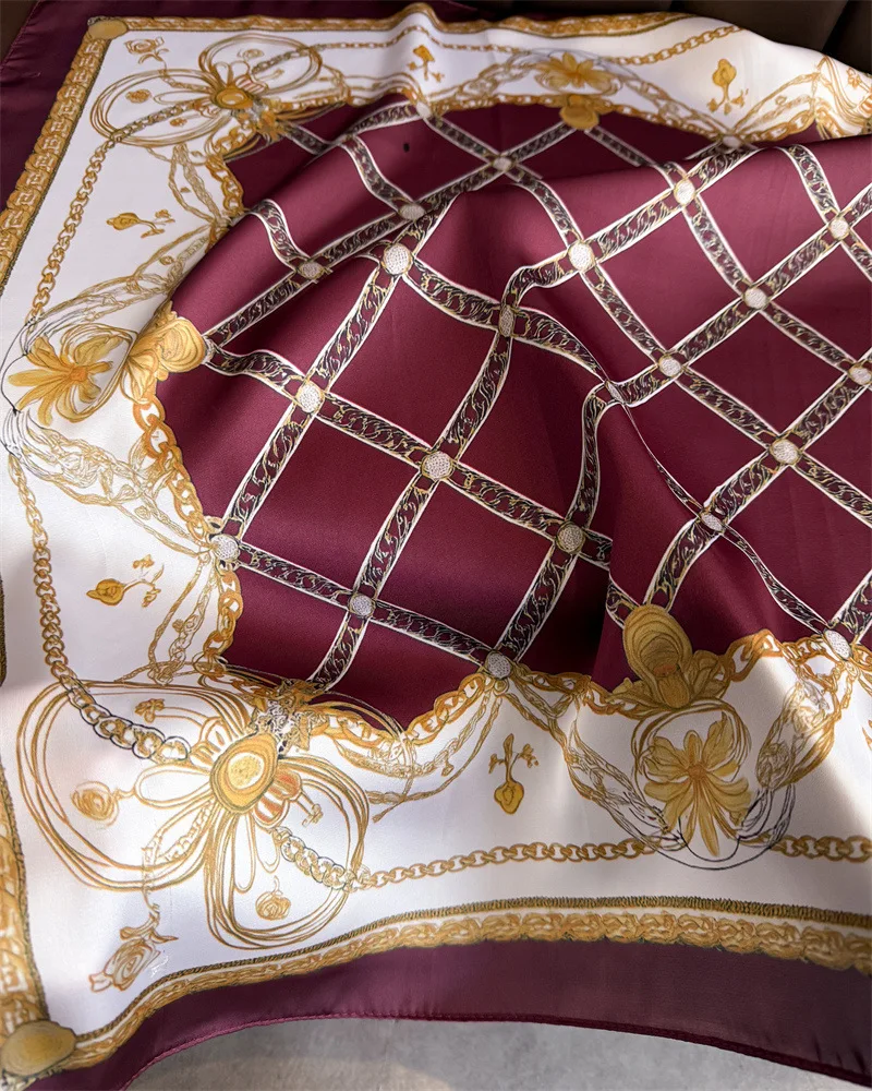 Blauer Klassischer Seidenschal mit Kettenmuster für Damen, Elegantes Dünnes Halstuch 70cm, Winddichter Kopfwickel, Haarschal – Detail 12