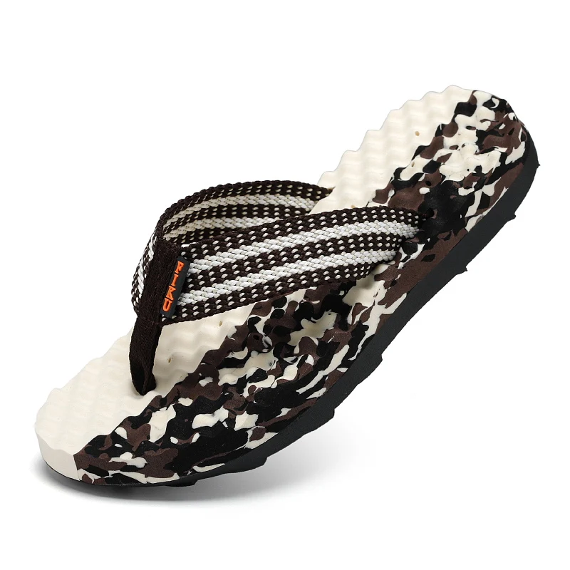 

Men's sandals new large size non-slip flat casual men's shoes flip-flops outdoor beach sandals men's slippers bathroom shoes