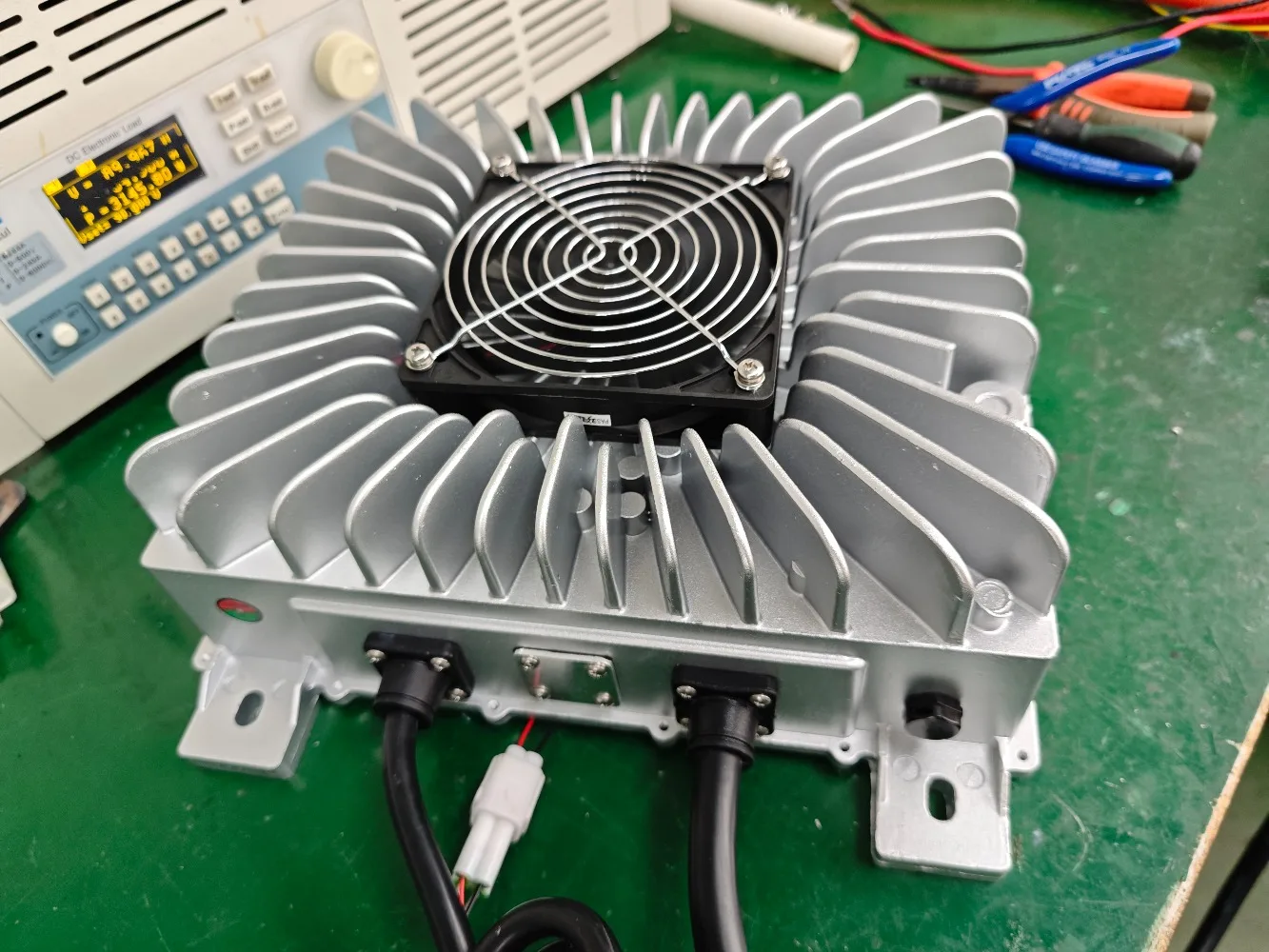 PCHG-AS6600B OBC 6.6kW Electric Vehicle Charger IP67 Waterproof CE Certified, Air Cooled Low Noise -40~ 85 90-265VAC