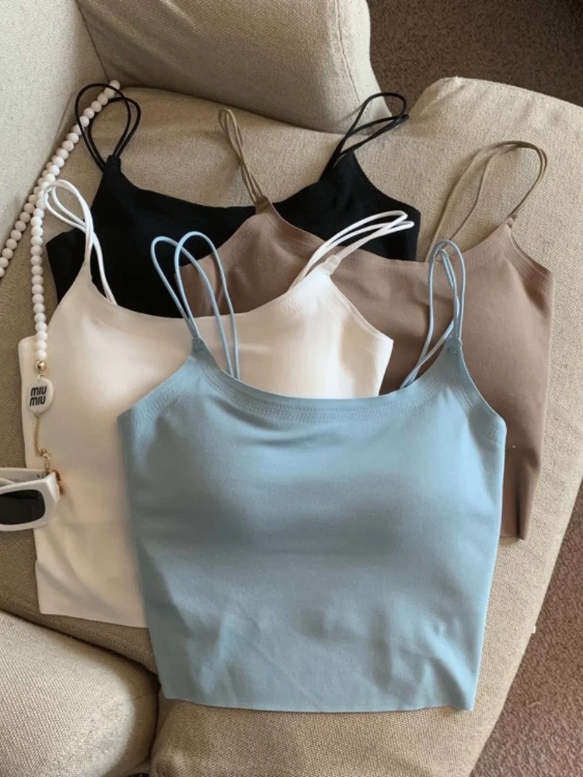 

Рекомендовано Эмили Клуд: Женский укороченный топ-бюстье Pure Desire Sweet Spicy Girl с бретельками и вкладышами для груди, размер S