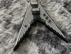 China's  Becoda  electric guitar V Style Black And White Line Black Hardware 6 Strings