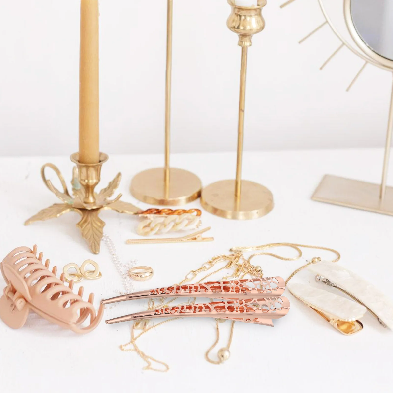 

4Pcs Hair Clips Hollow-Out Pattern Metal Alligator Duck Bill Clips Elegant Hair Barrettes for Women Wedding Party Daily Style