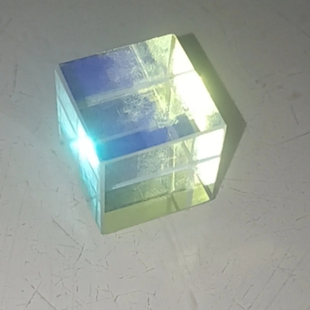 K9 Cubic Dichroic Prism Optical Glass Ornament Spliting Polarized Decoration ForPhysic Teaching Experiment Light Spectrum Optics