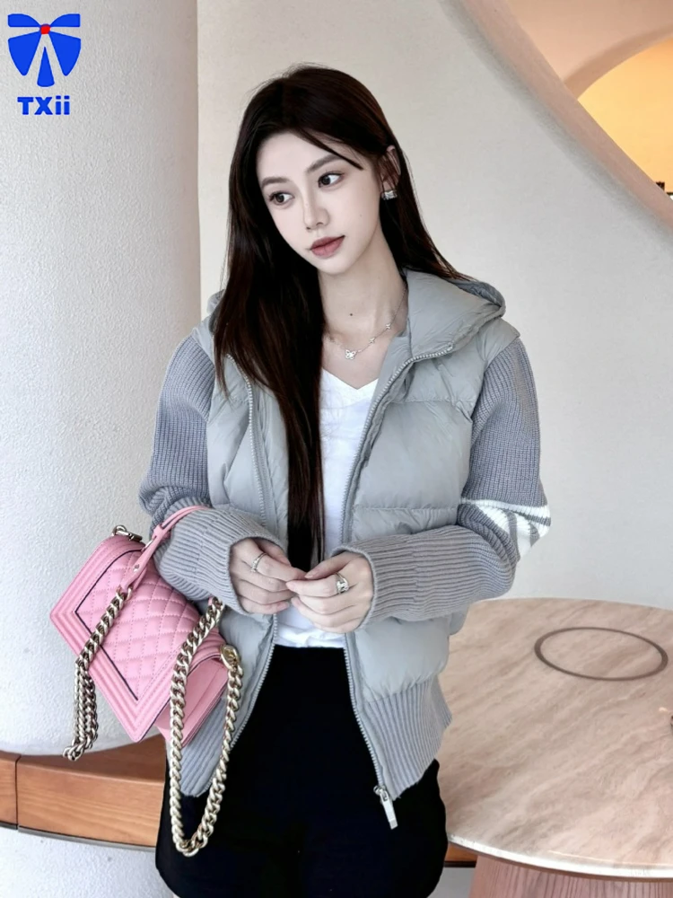 TXii New High quality new four bar color sleeve knitted splicing 90 white duck down down jacket, casual college style jacket