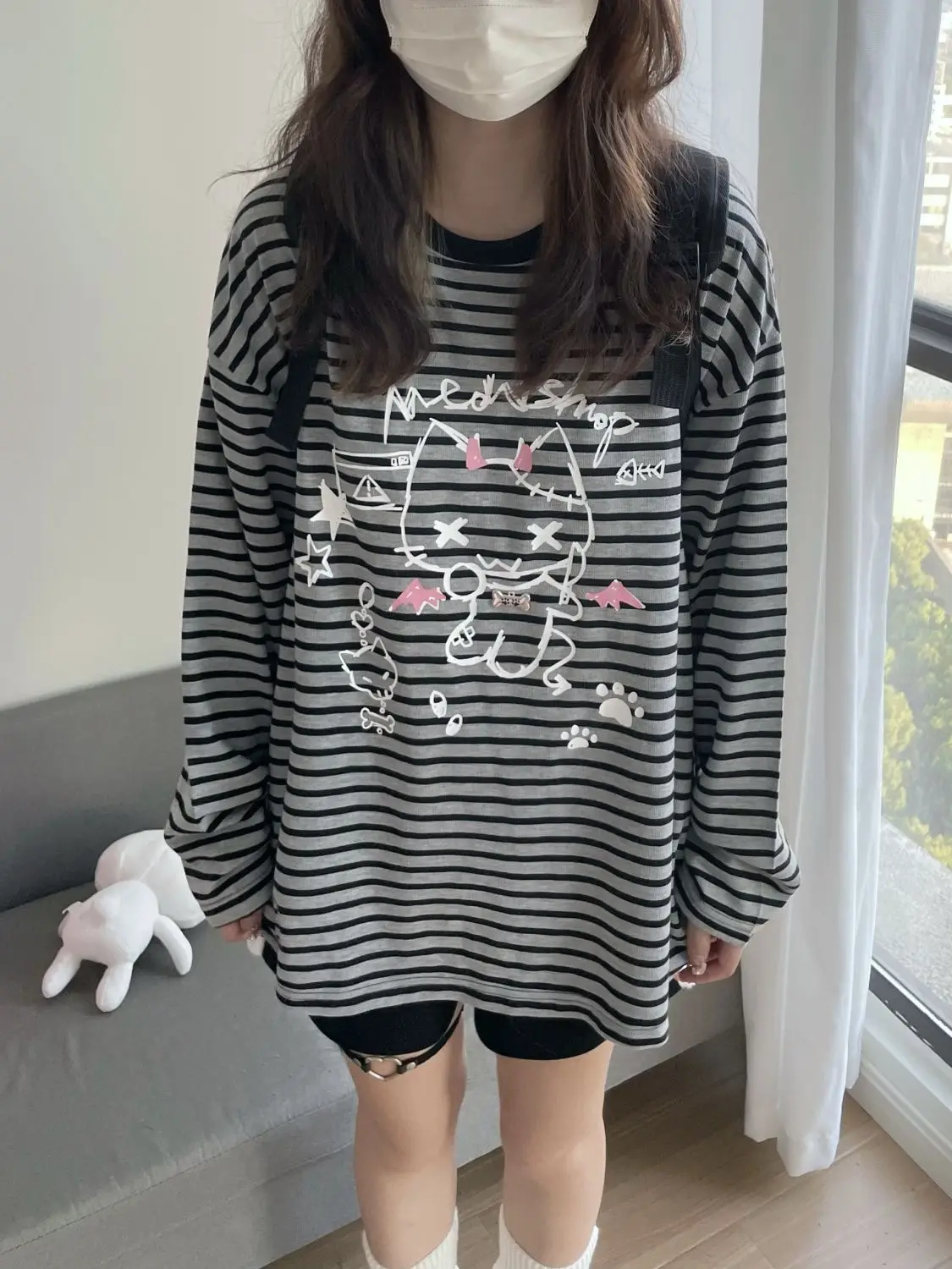 Qweek harajuku kawaii Cartoon Katze drucken gestreifte Sweatshirts Frauen süße süße Grafik Hoodies japanische y2k Stil Langarm Tops