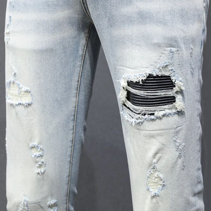 هاي ستريت موضة جديدة جينز أزرق فاتح التجاعيد مثقب رقعة جلدية سوداء غسلها الحنين مطاطا الهيب هوب ماركة السراويل Y2K #5