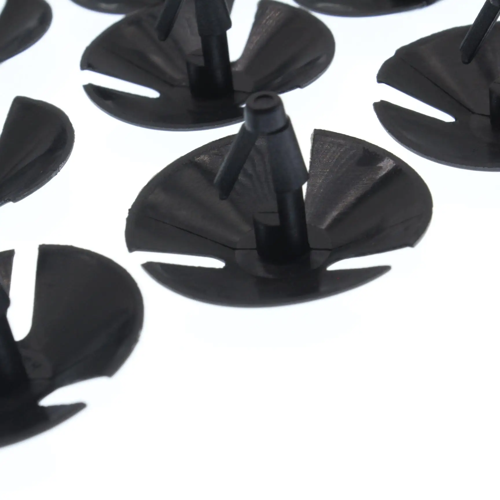 15 pcs Hood Insulation Pad Retainer Clips Black Nylon Fit For Dodge Ram 1500 1994-2015 Chrysler Voyager 1995-2008 Replacement