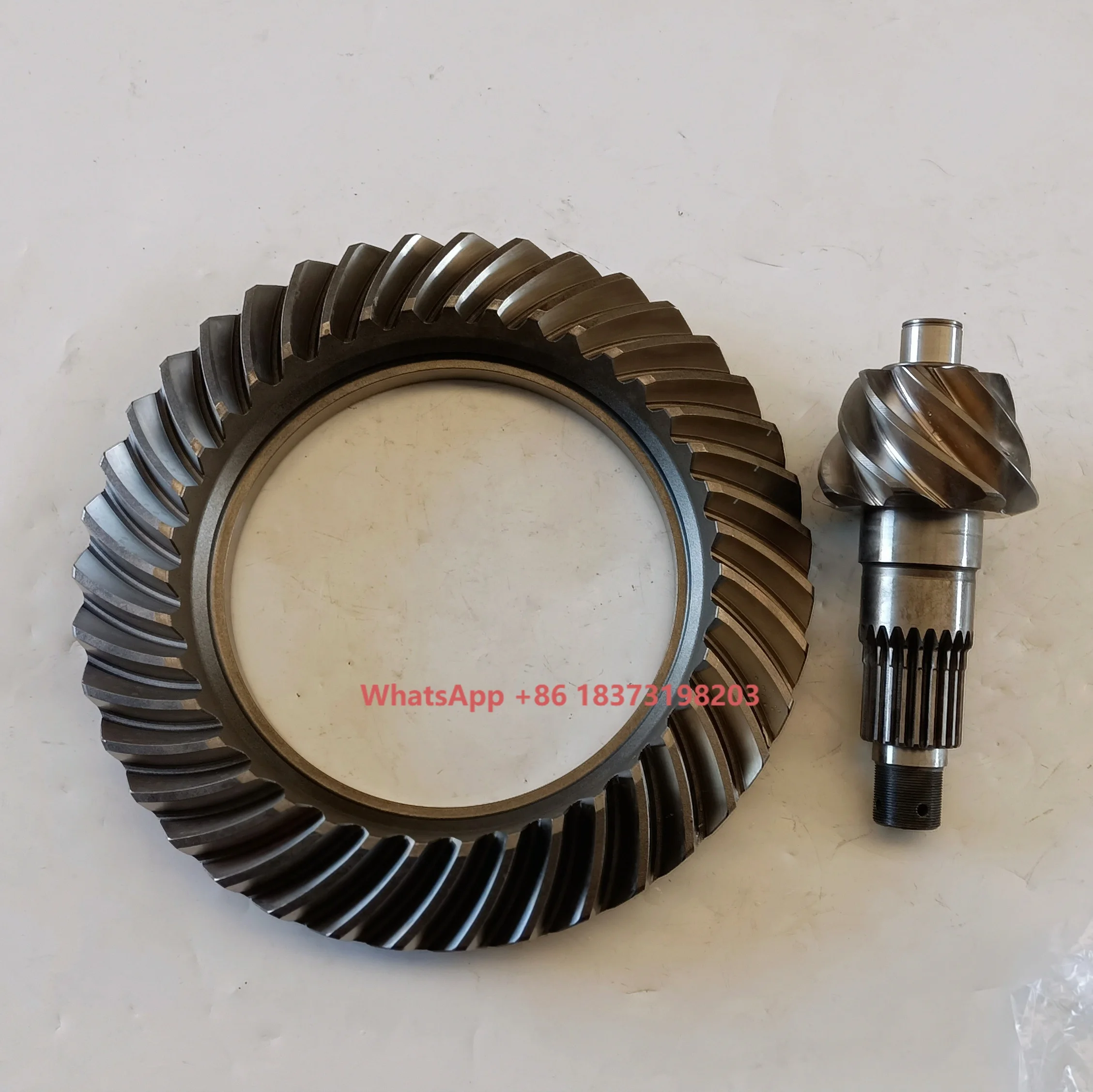 

11.5T 8/39 Basin Corner Teeth for Bus Transmission System Differential Gear Differential Ring and Pinion Gear