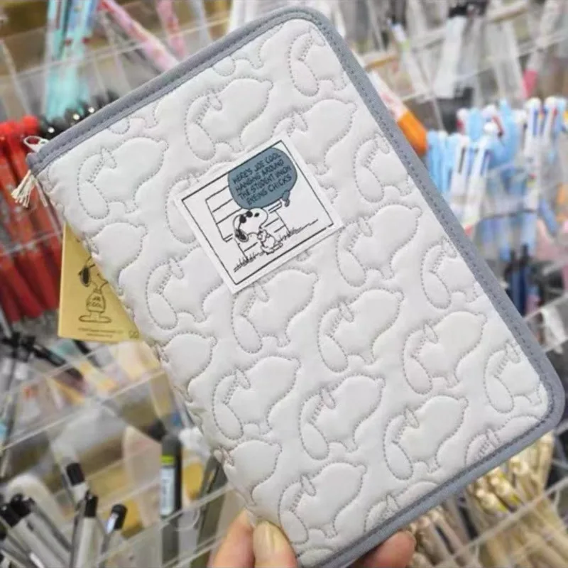 

New Cute Anime Snoopy Series Grey Passport Holder Cartoon Role Creativity HD Printing Multi Functional Portable Storage Bag
