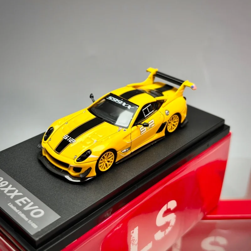 2025 Ls موديل جديد 1:64 فيراري 599xx إيفو # 56 # 512 # 11 # 68 # 5 سبيكة سيارة مصغرة دييكاست 599xx نموذج سيارة مجموعة هدية الصبي