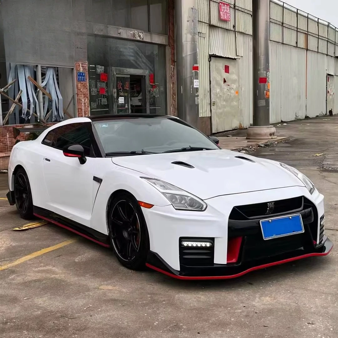 High Quality Nismo Style Half Carbon Body Kit Bumper Front Lips Spoiler Diffuser Side Skirts for