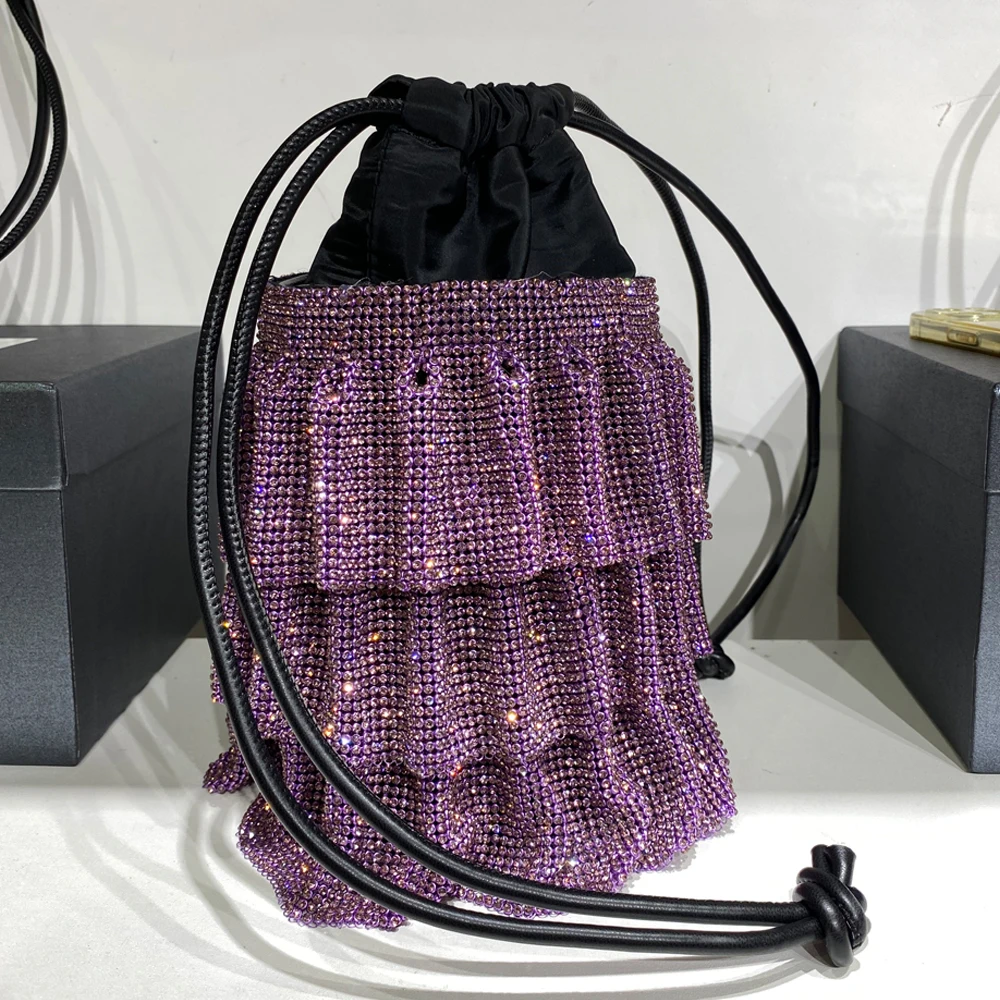 Borse di lusso firmate per le donne 2023 pochette a tracolla a catena con coulisse da donna con coulisse in rete di strass