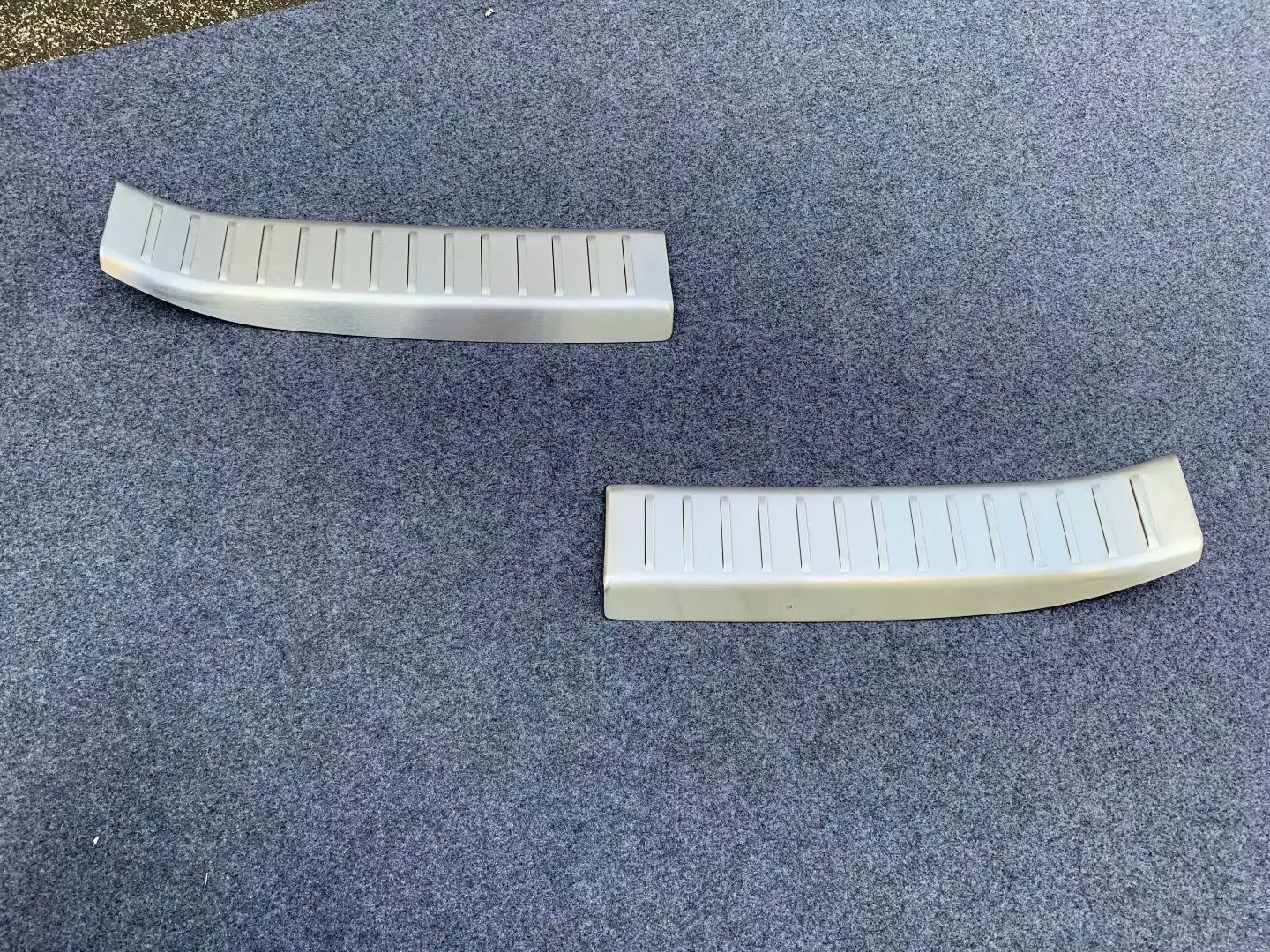 Lapetus الفولاذ المقاوم للصدأ المدمج في المصد الخلفي الداخلي القدم الحرس عتبة الجذع الوفير غطاء الكسوة اكسسوارات لمازدا CX-30 2020 2021