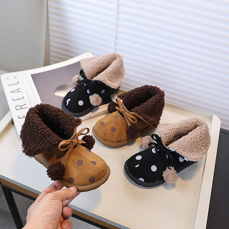 

Retro Children's Winter Boots for Girls New Hot Sale Toddlers Princess Ankle Boots Hairball Polka Dot Fashion Kids Plush Boots