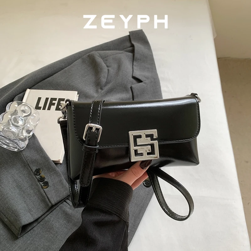 

Zeyph Patent Leather Fashion Concealed Butto Solid Color Tote Bags for Women 2025 Y2K Ladies Shoulder Bag Females Retro Handbags