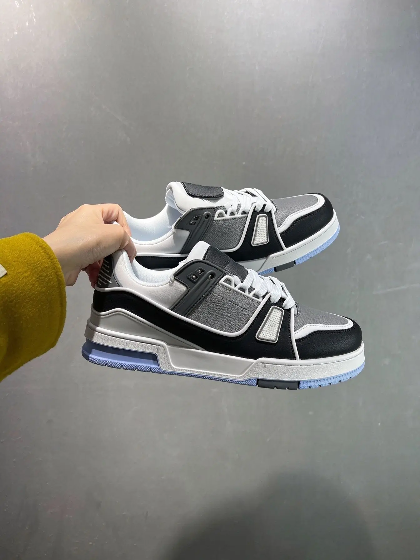 Men Women Black White Gray Patchwork Casual Sneakers Light Blue Thick Sole Low Top Flat Shoes Trend Street Couple Skateboard Shoes