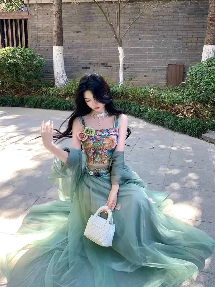 絶妙な気質の高級感ジャカードサスペンダーメッシュスカートカーディガン3点セットスーツ2025新作夏セット