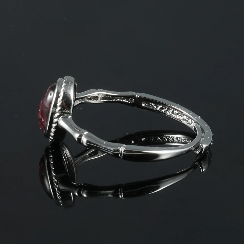 แหวนอัญมณีหินแม่น้ําธรรมชาติ 100% เหมาะสําหรับสุภาพสตรีปาร์ตี้เสือที่ปรับได้และของขวัญแหวนเงินชุบทองแดง