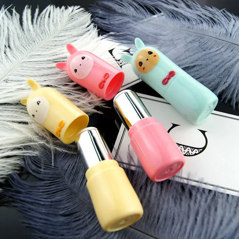 50pcs Empty Cute Alpaca Shape Lip Gloss Container Kids Design Lipstick Cosmetic Containers Lip Balm Containers Lip Stick Tubes