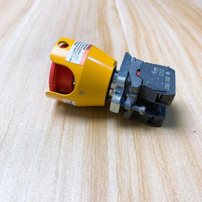 Emergency Stop Switch ZBE-102 NC Contact Slightly Used Fully Functional for Schneider Electric Industrial Control Repair Part