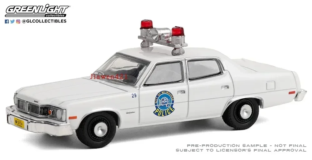 greenlight 1:64 1974 AMC Matador High Simulation Diecast Metal Alloy Model Car Toys For Gift   Collectibles Child ornament