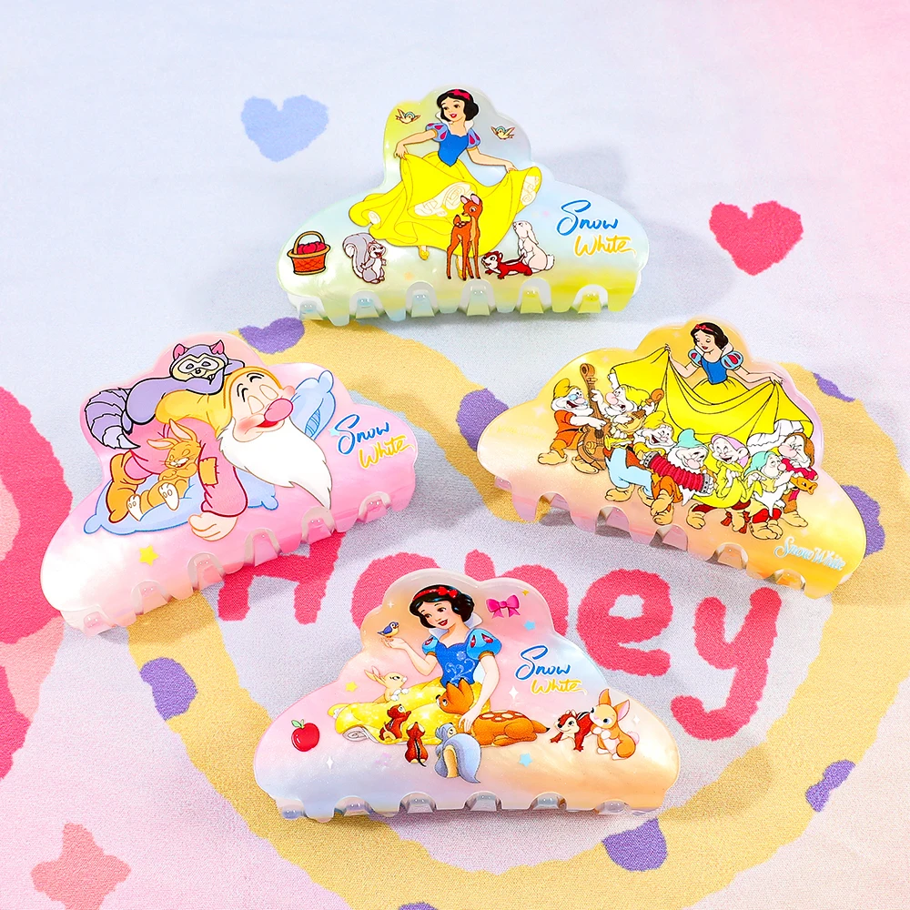 

4PCS Disney Snow White series hair claws, made of materials such as acrylic, are fashionable hair accessories deeply loved