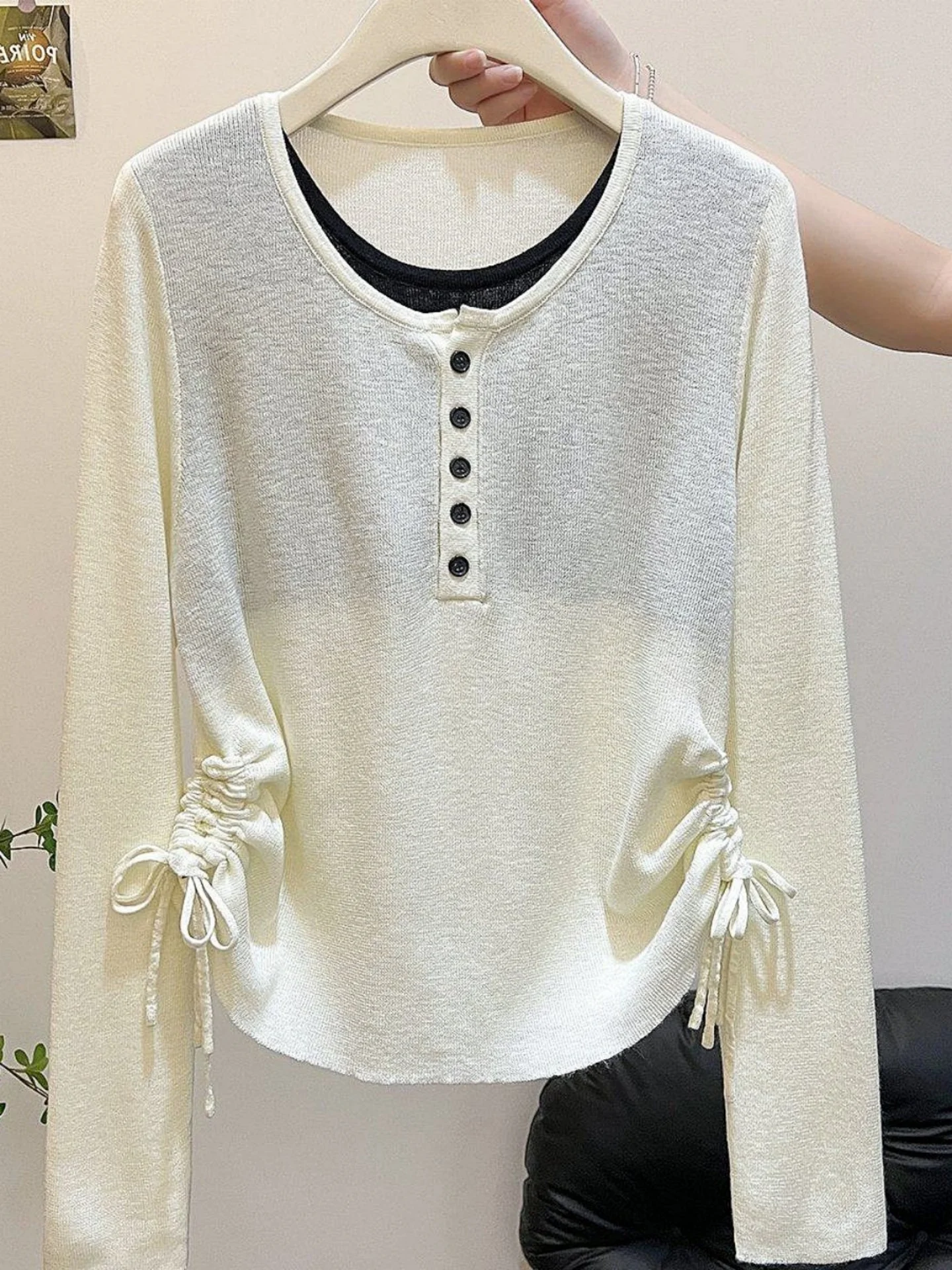 

Korean Style Color Block Long Sleeve Knitted Base Shirt Women's Early Spring Waist Cinching Slimming Short Drawstring Top
