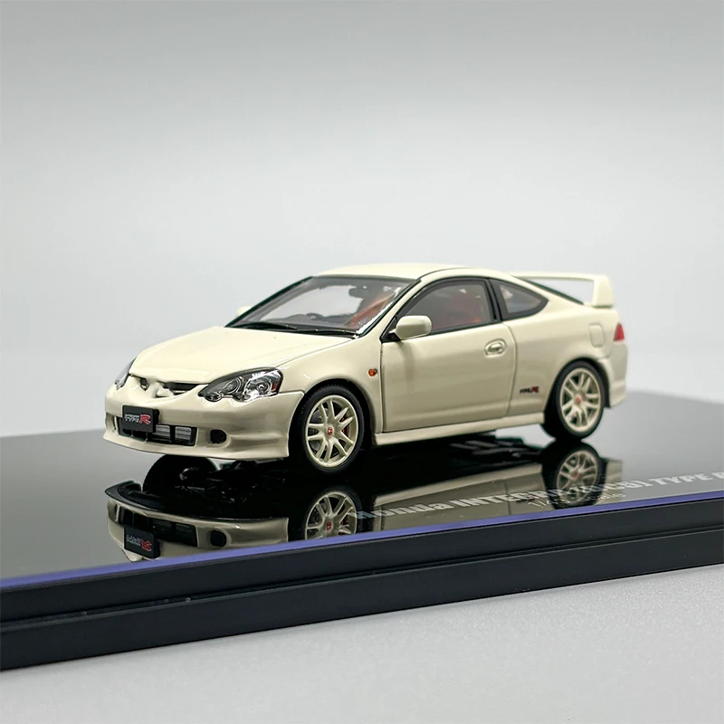 Diecast 1:43 Scale Alloy Honda INTEGRA DC5 TYPE Sedan Sports Car Toy Car Model Collection Ornaments Souvenir Gift Toy Decoration