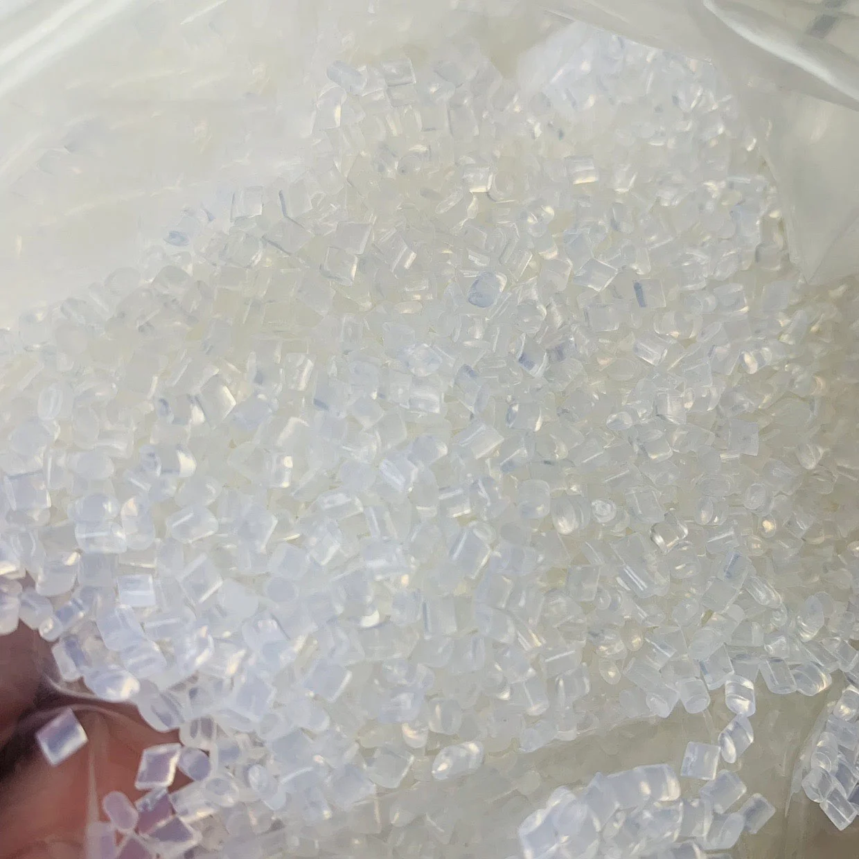 

50/100/500gram Italian keratin Glue Grain keratin Top Quality Glue Granule Transparent Color For I tip/ U-tip Hair Extension